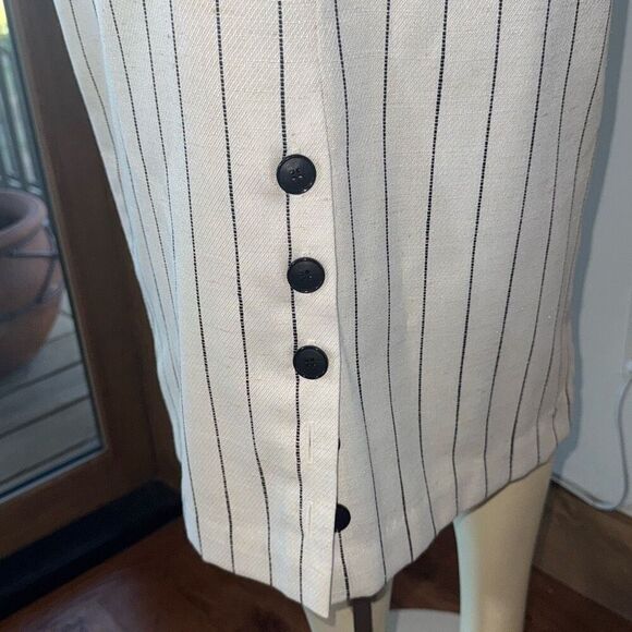 Vintage White Linen Blend Black Pin Stripe Pencil Skirt Size 14 Petite - Picture 7 of 12